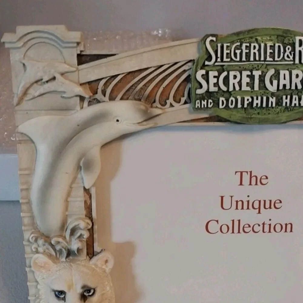 New Siegfried & Roy Secret Garden Photo Frame Mirage Las Vegas Tigers Dolphins